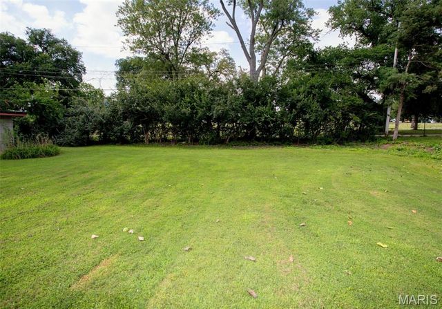 4105 Banks Road, Bridgeton, MO 63074