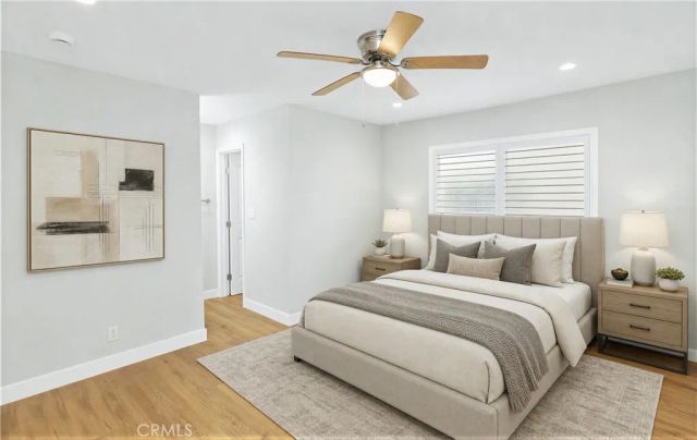 810 W BALBOA Boulevard A, Newport Beach, CA 92661