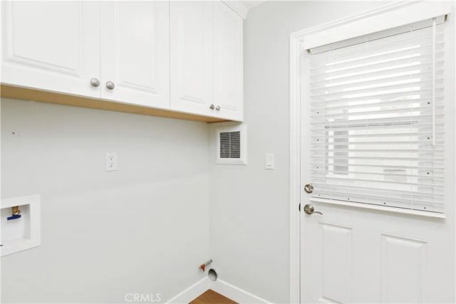 810 W BALBOA Boulevard A, Newport Beach, CA 92661