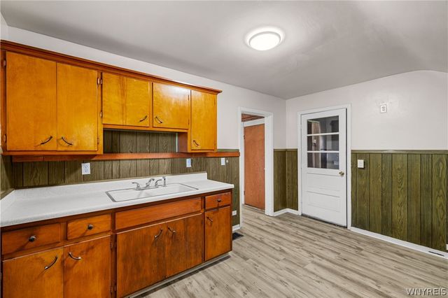 2323 Mackenna Avenue, Niagara Falls, NY 14303