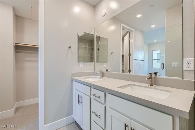 10005 Hematite Place 3, Las Vegas, NV 89143