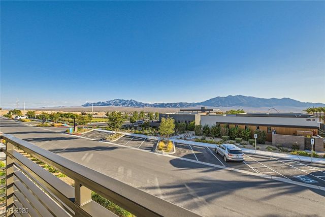 10005 Hematite Place 3, Las Vegas, NV 89143
