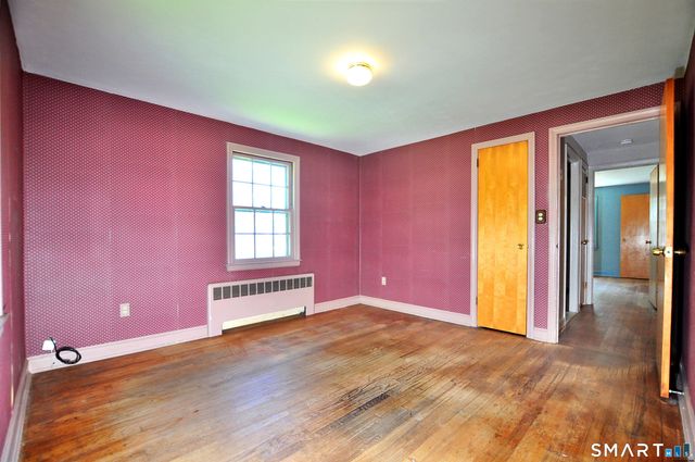 10 Lennox Avenue, Windsor, CT 06095