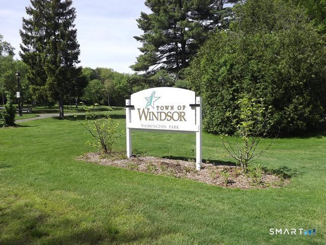 10 Lennox Avenue, Windsor, CT 06095