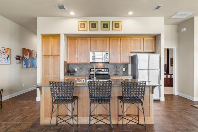 1908 Kahala Sunset DR G, Spicewood, TX 78669