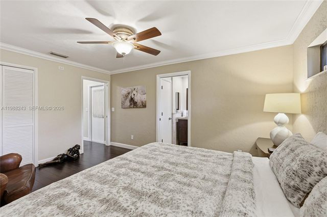 1625 Sunkist Way, Fort Myers, FL 33905