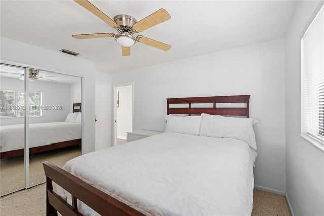 1625 Sunkist Way, Fort Myers, FL 33905