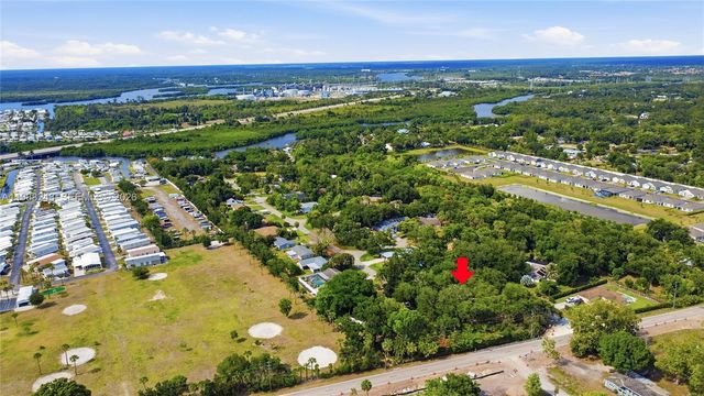 1625 Sunkist Way, Fort Myers, FL 33905
