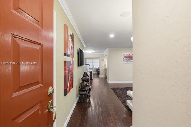 1625 Sunkist Way, Fort Myers, FL 33905