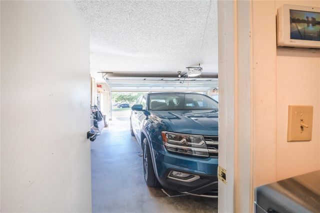 4975 NW 82nd Terrace, Lauderhill, FL 33351