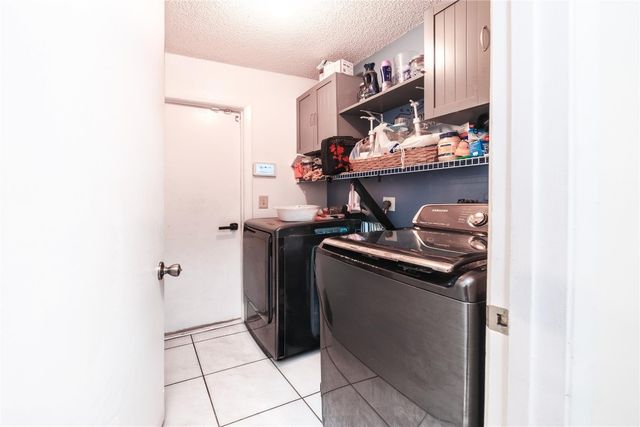 4975 NW 82nd Terrace, Lauderhill, FL 33351