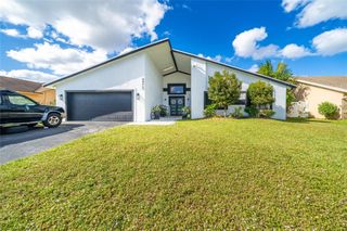 4975 NW 82nd Terrace, Lauderhill, FL 33351