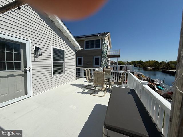 437 TWIN LAKES BLVD, Little Egg Harbor Twp, NJ 08087