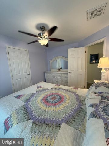 437 TWIN LAKES BLVD, Little Egg Harbor Twp, NJ 08087