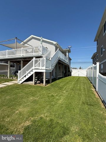 437 TWIN LAKES BLVD, Little Egg Harbor Twp, NJ 08087