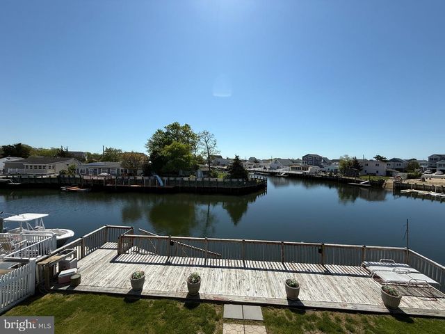 437 TWIN LAKES BLVD, Little Egg Harbor Twp, NJ 08087