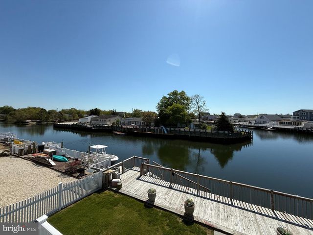 437 TWIN LAKES BLVD, Little Egg Harbor Twp, NJ 08087