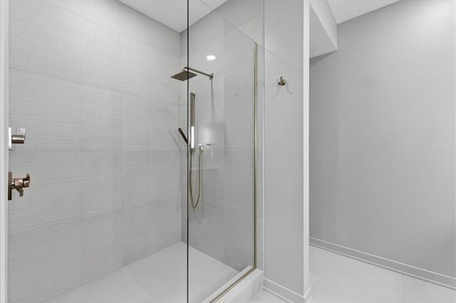 541 E 19th Street, Kansas City, MO 64108