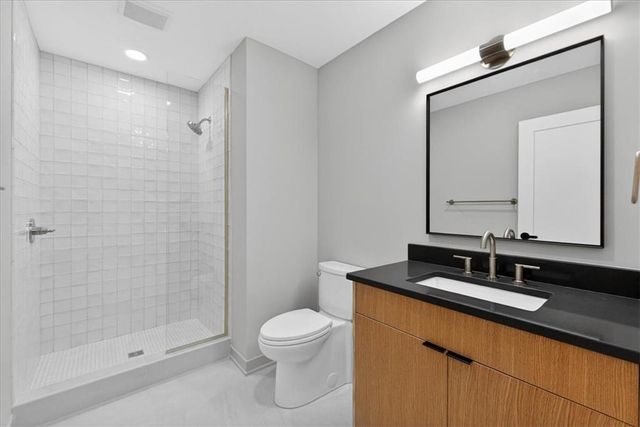 541 E 19th Street, Kansas City, MO 64108