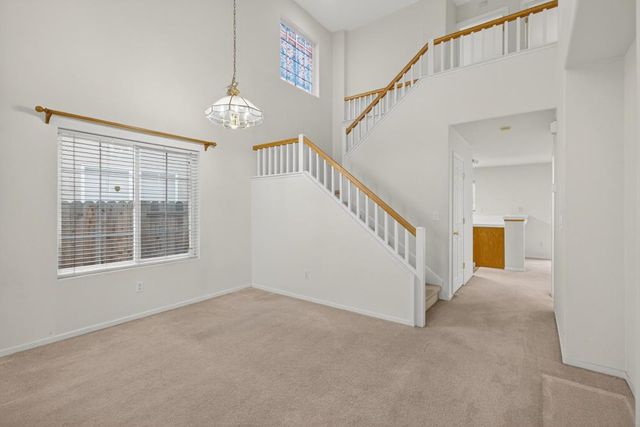 12 Allard Ct, Sacramento, CA 95835