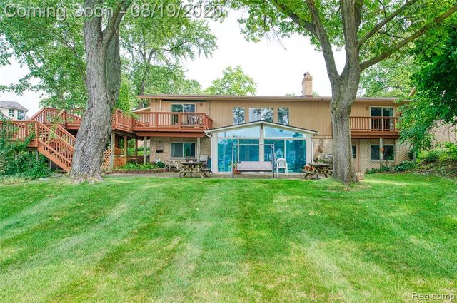 3212 Edgewood Park Drive, Commerce Twp, MI 48382
