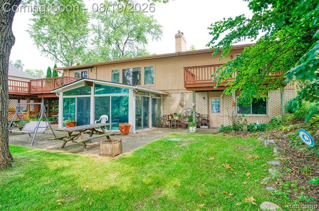 3212 Edgewood Park Drive, Commerce Twp, MI 48382