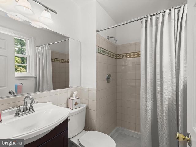 2123 ROUND HILL RD, Fallston, MD 21047