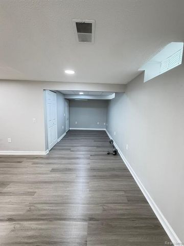 430 Henry Ruff Road, Garden City, MI 48135