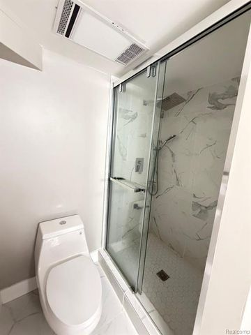 430 Henry Ruff Road, Garden City, MI 48135