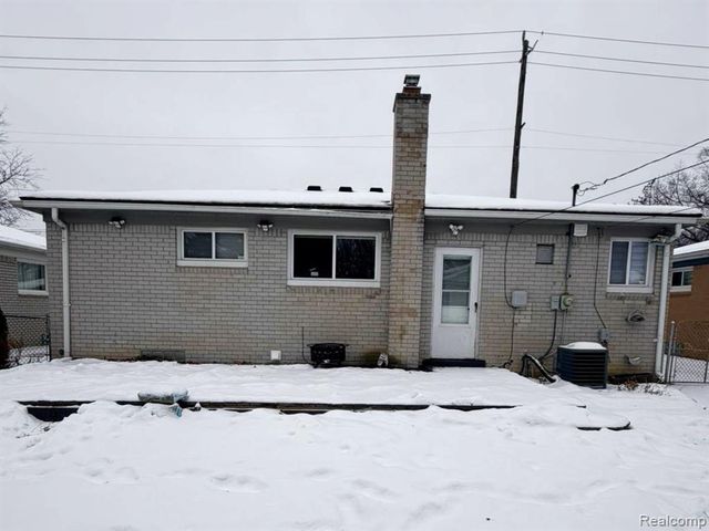 430 Henry Ruff Road, Garden City, MI 48135