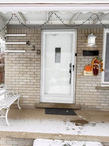 430 Henry Ruff Road, Garden City, MI 48135