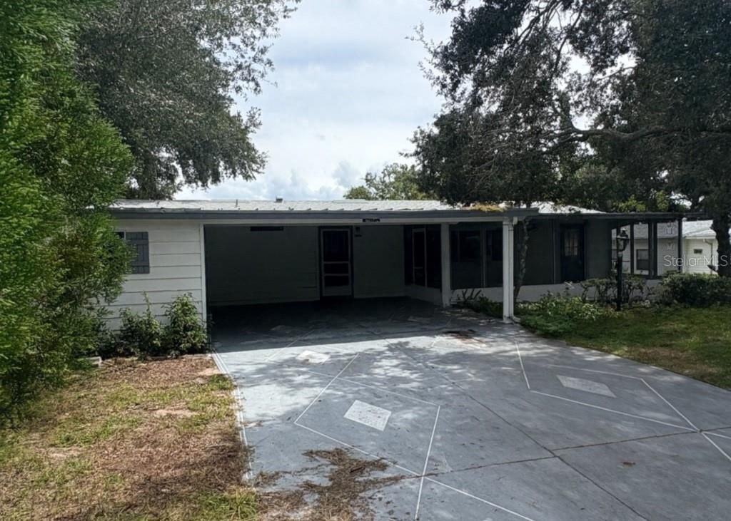 25034 BETTON HILL, Leesburg, FL 34748