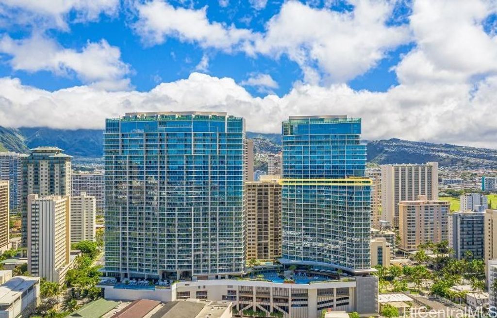 2139 Kuhio Avenue 27th Floor, Honolulu, HI 96815