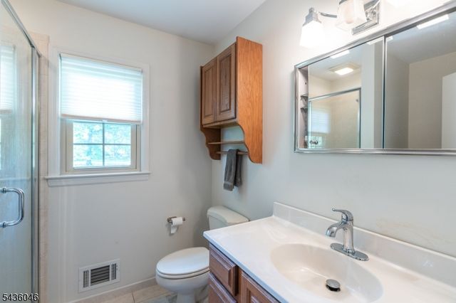 280 Farmer Rd, Bridgewater Twp., NJ 08807