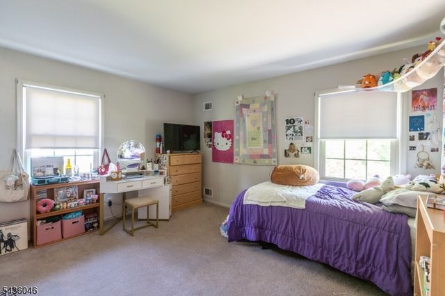 280 Farmer Rd, Bridgewater Twp., NJ 08807
