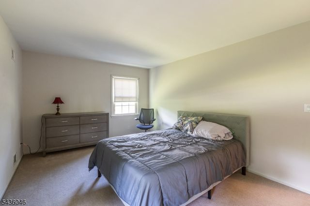 280 Farmer Rd, Bridgewater Twp., NJ 08807