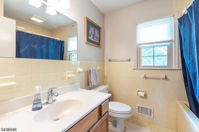 280 Farmer Rd, Bridgewater Twp., NJ 08807