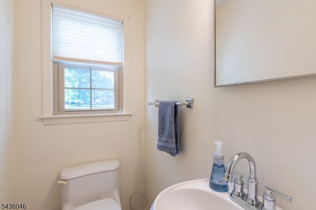 280 Farmer Rd, Bridgewater Twp., NJ 08807