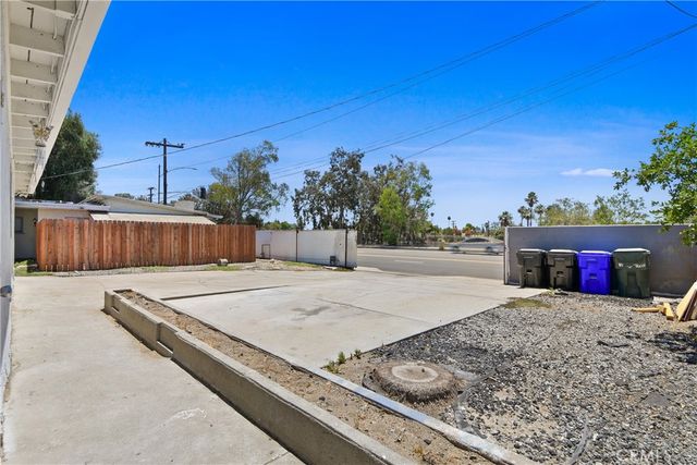 3008 N Arrowhead A, San Bernardino, CA 92405
