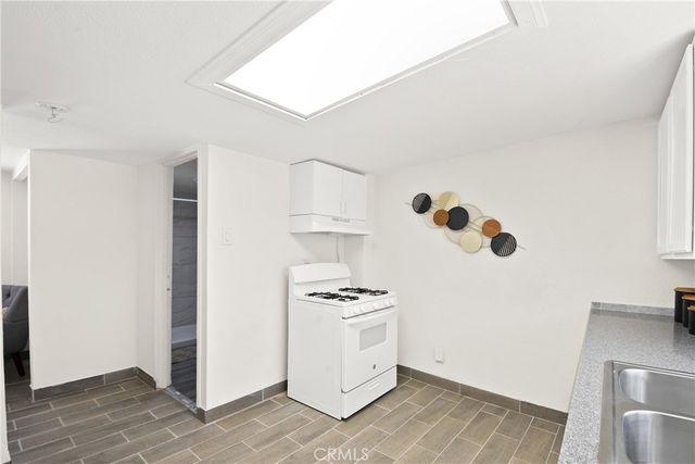 3008 N Arrowhead A, San Bernardino, CA 92405