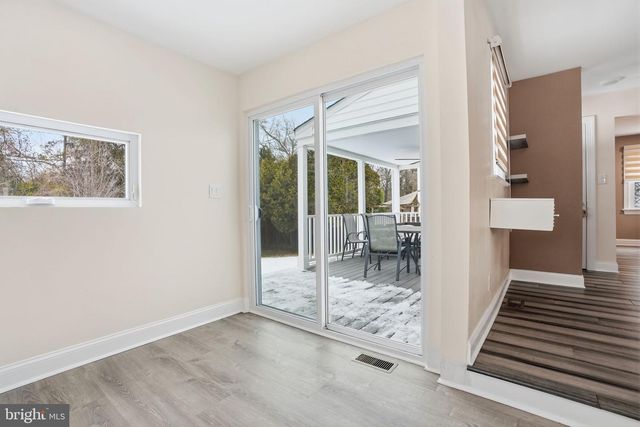 5 WILLOW RD, Lawrence Township, NJ 08648