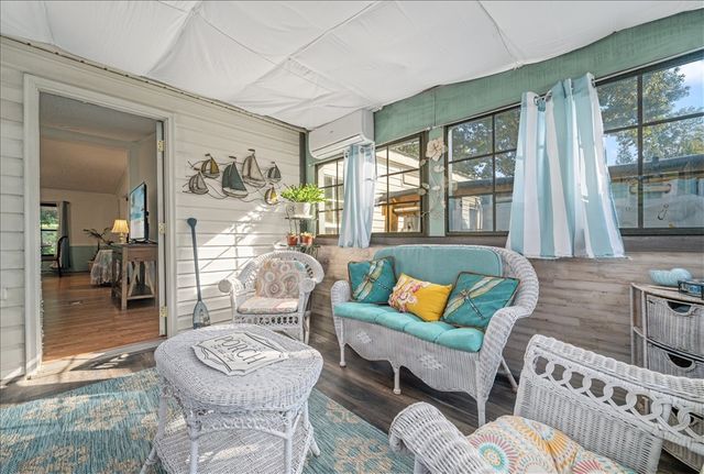 414 South Cove Road, Seneca, SC 29678