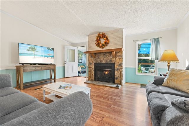 414 South Cove Road, Seneca, SC 29678