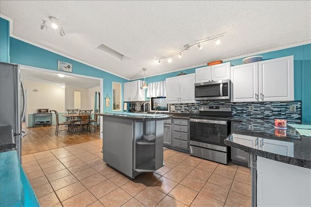 414 South Cove Road, Seneca, SC 29678