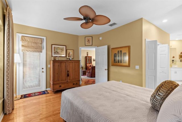 564 GRASSLANDS VILLAGE CIRCLE, Lakeland, FL 33803