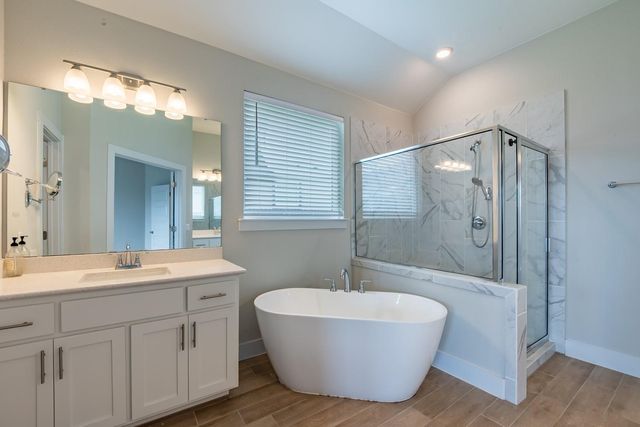 1012 Heartleaf DR, Leander, TX 78641