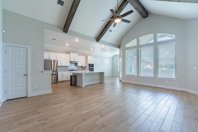 1012 Heartleaf DR, Leander, TX 78641
