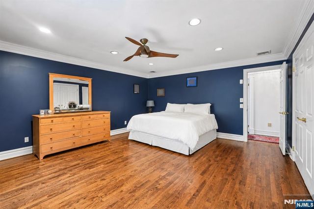 27 Cameron Road, Saddle River, NJ 07458