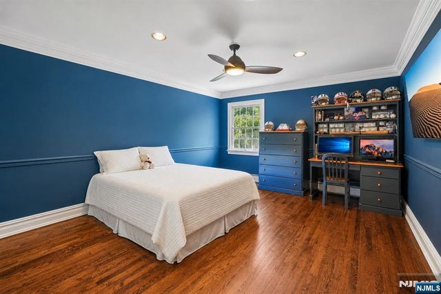 27 Cameron Road, Saddle River, NJ 07458