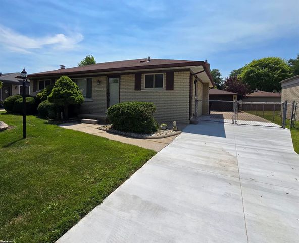 14968 Clemson Drive, Sterling Heights, MI 48313
